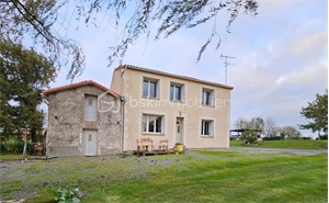 maison de village à la vente -   79160  LA CHAPELLE THIREUIL, surface 143 m2 vente maison de village - UBI467620961